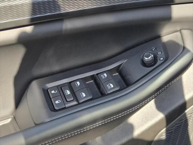 2026 Jeep Grand Cherokee L Altitude 4x2
