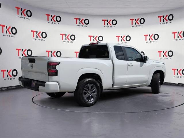 2025 Nissan Frontier King Cab SV 4x2