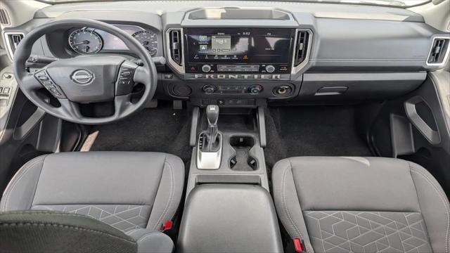 2025 Nissan Frontier King Cab SV 4x2