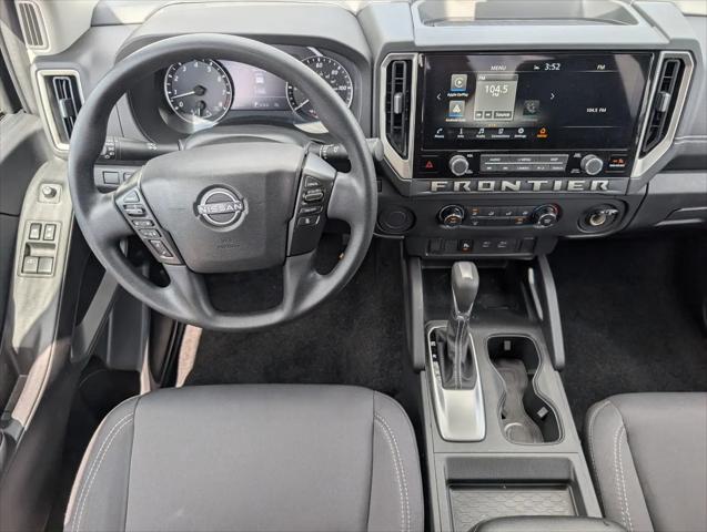 2025 Nissan Frontier King Cab SV 4x2
