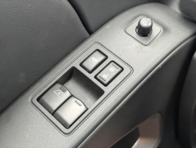 2025 Nissan Frontier King Cab SV 4x2