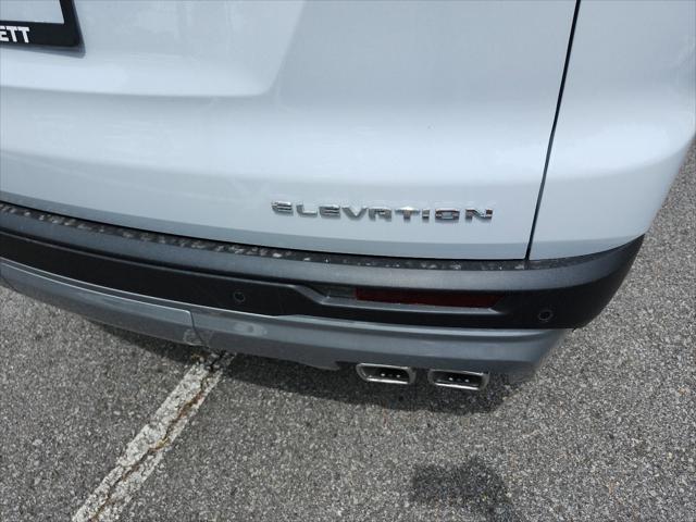 2026 GMC Acadia Elevation FWD
