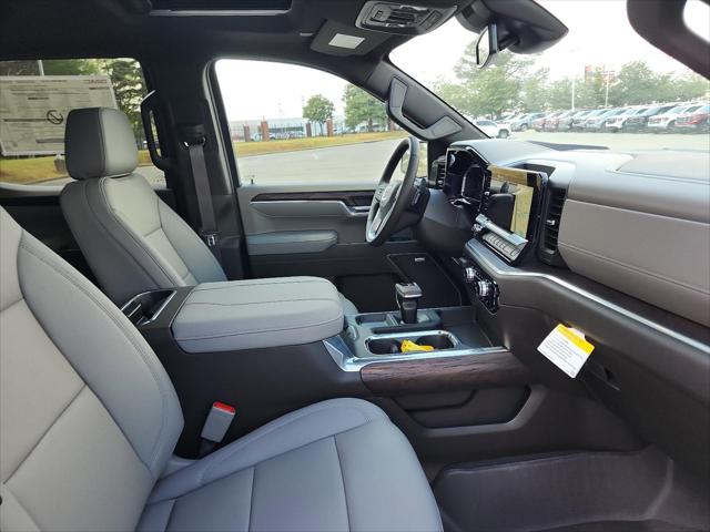 2026 GMC Sierra 1500 Crew Cab, Standard Bed, SLT, 4WD