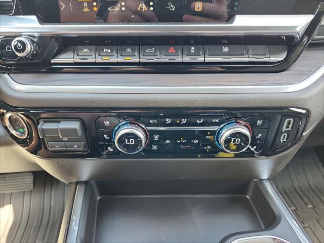 2026 GMC Sierra 1500 Crew Cab, Standard Bed, SLT, 4WD