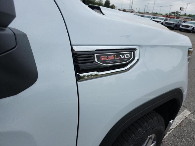 2026 GMC Sierra 1500 Crew Cab, Short Bed, SLT, 4WD