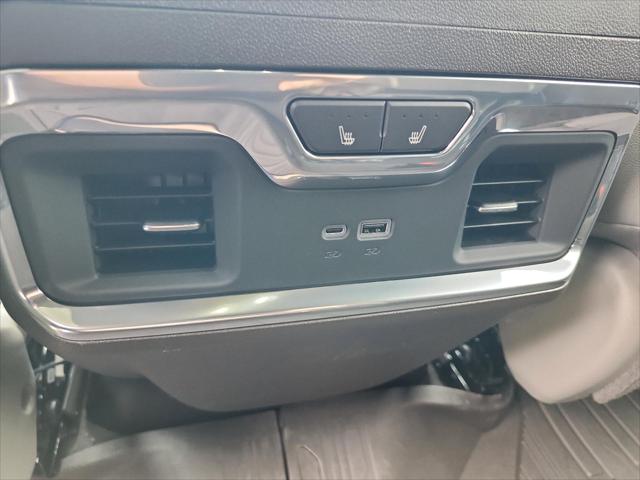 2026 GMC Sierra 1500 Crew Cab, Short Bed, SLT, 4WD