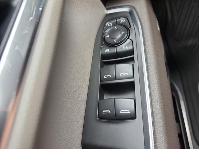 2026 GMC Sierra 1500 Crew Cab, Short Bed, SLT, 4WD