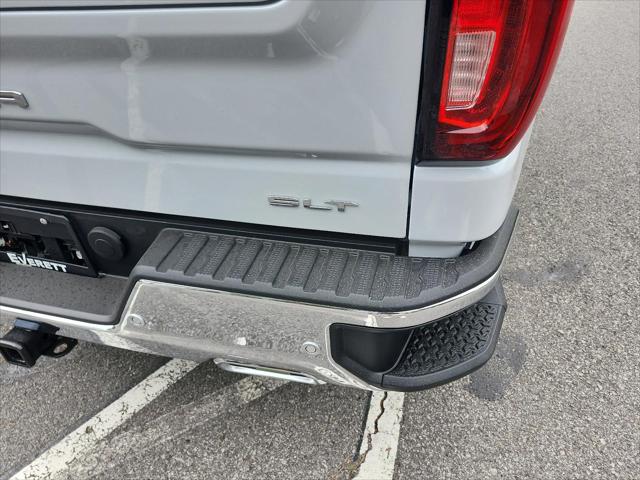 2026 GMC Sierra 1500 Crew Cab, Short Bed, SLT, 4WD