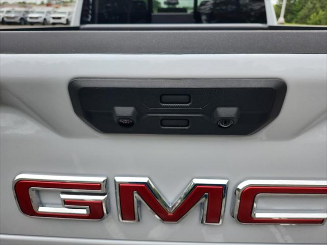 2026 GMC Sierra 1500 Crew Cab, Short Bed, SLT, 4WD