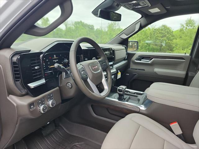 2026 GMC Sierra 1500 Crew Cab, Short Bed, SLT, 4WD