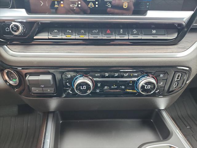 2026 GMC Sierra 1500 Crew Cab, Short Bed, SLT, 4WD