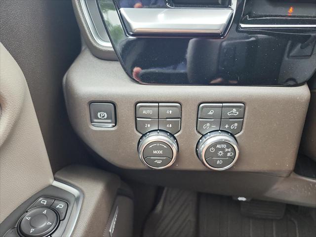 2026 GMC Sierra 1500 Crew Cab, Short Bed, SLT, 4WD