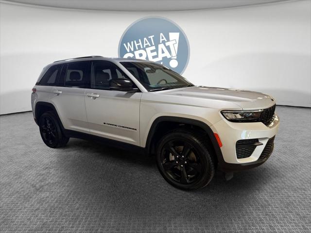 2023 Jeep Grand Cherokee Altitude X 4x4