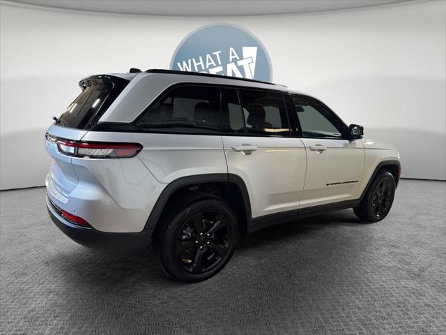2023 Jeep Grand Cherokee Altitude X 4x4