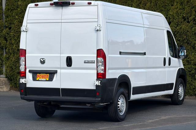 2025 Ram ProMaster 2500 Cargo Van Tradesman High Roof 159 WB w/Pass Seat
