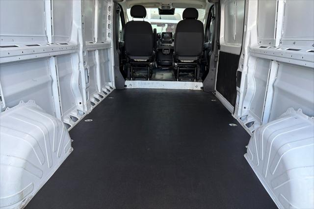 2025 Ram ProMaster 2500 Cargo Van Tradesman High Roof 159 WB w/Pass Seat