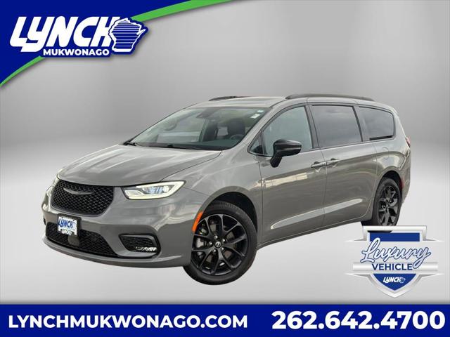 2025 Chrysler Pacifica Limited AWD for sale in Mukwonago, WI