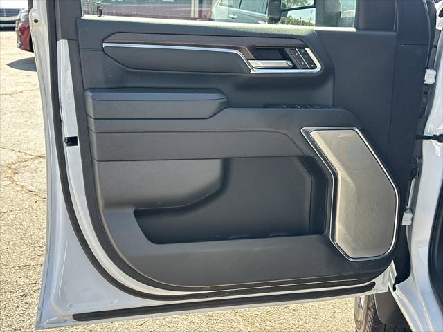 2024 Chevrolet Silverado 3500HD 4WD Crew Cab Long Bed High Country