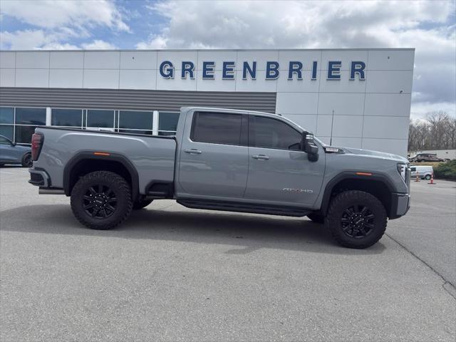 2025 GMC Sierra 2500HD 4WD Crew Cab Standard Bed AT4