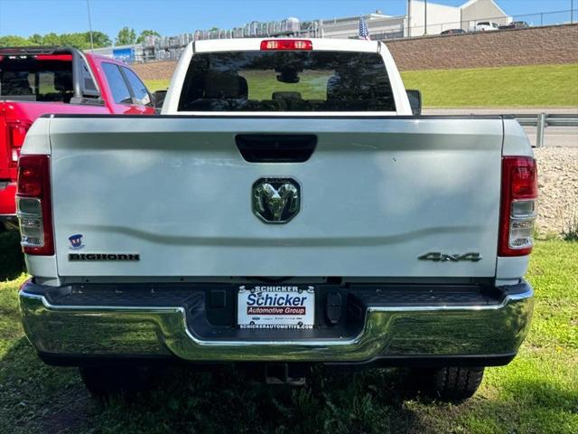 2024 Ram 3500 Big Horn Crew Cab 4x4 8' Box