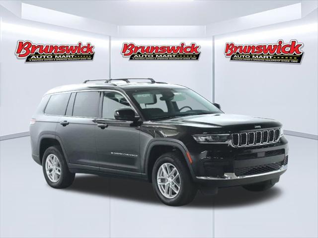 2023 Jeep Grand Cherokee L Laredo 4x4