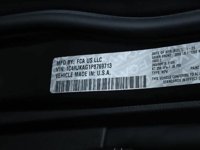 2023 Jeep Grand Cherokee L Laredo 4x4