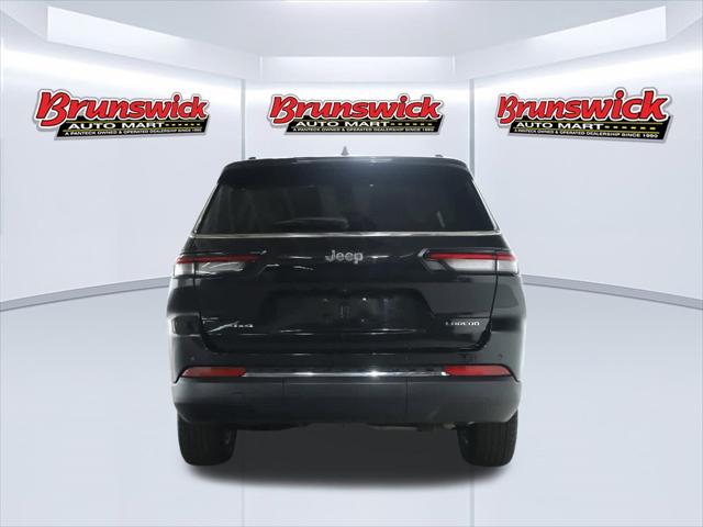 2023 Jeep Grand Cherokee L Laredo 4x4