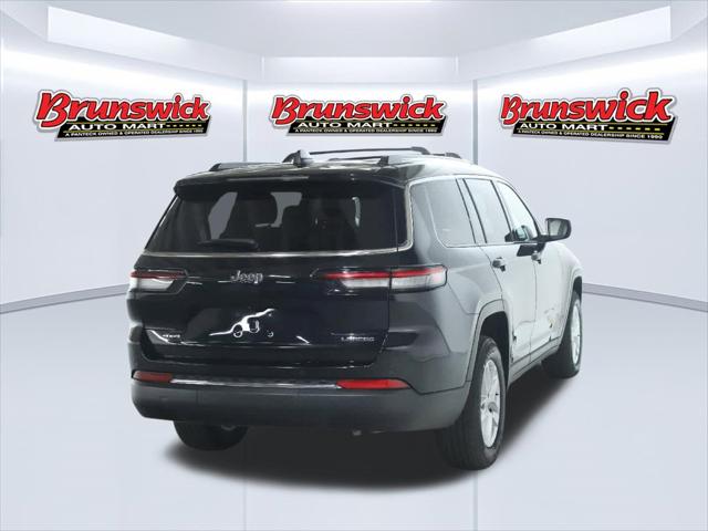 2023 Jeep Grand Cherokee L Laredo 4x4