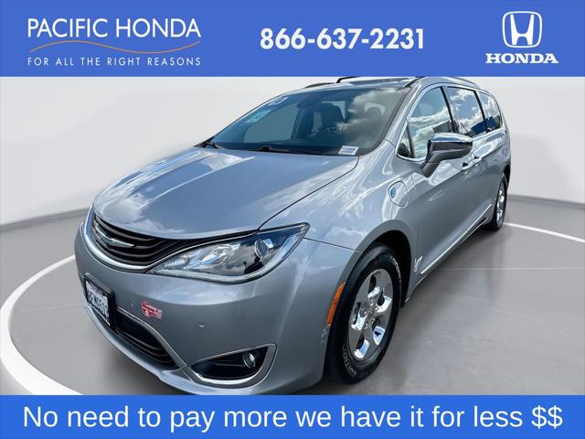 2018 Chrysler Pacifica Hybrid Limited for sale in San Diego, CA