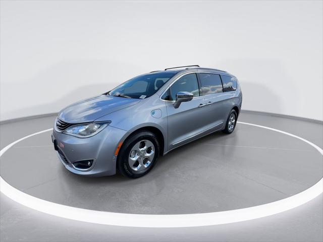2018 Chrysler Pacifica Hybrid Limited
