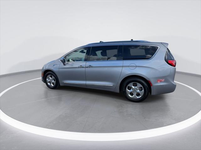 2018 Chrysler Pacifica Hybrid Limited