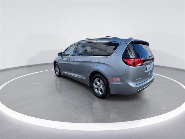 2018 Chrysler Pacifica Hybrid Limited
