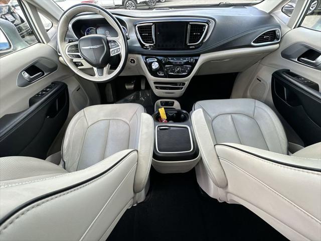 2018 Chrysler Pacifica Hybrid Limited