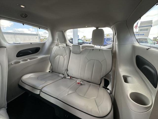 2018 Chrysler Pacifica Hybrid Limited