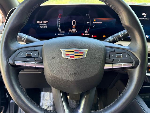 2025 Cadillac XT4 FWD Premium Luxury