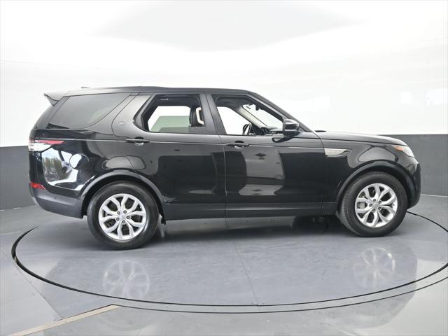 2020 Land Rover Discovery SE