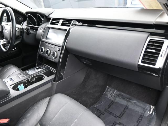 2020 Land Rover Discovery SE