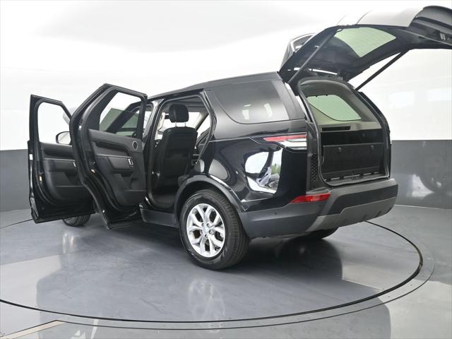 2020 Land Rover Discovery SE