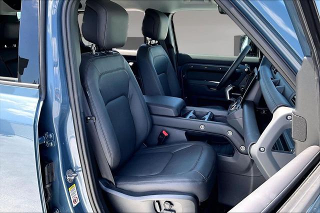 2026 Land Rover Defender P400 X-Dynamic SE