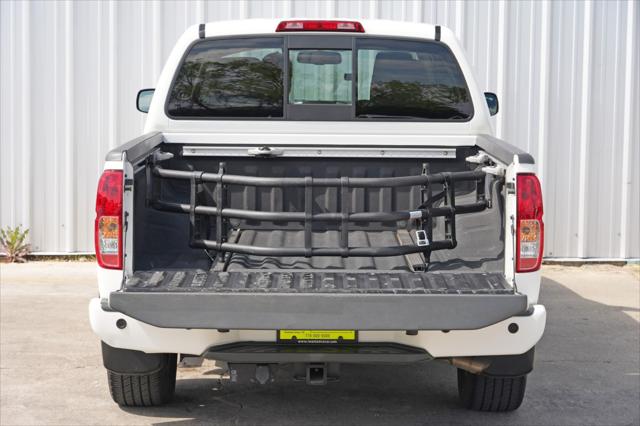 2021 Nissan Frontier Crew Cab SV 4x2