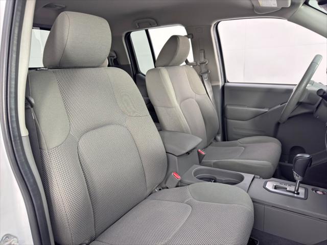 2021 Nissan Frontier Crew Cab SV 4x2