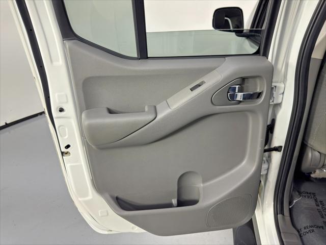 2021 Nissan Frontier Crew Cab SV 4x2