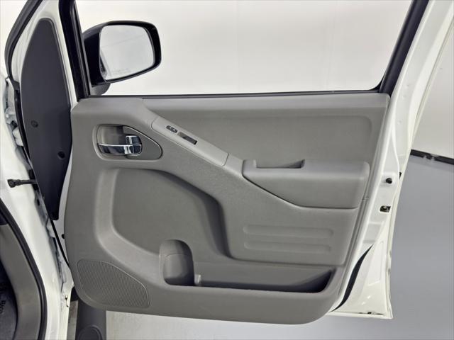 2021 Nissan Frontier Crew Cab SV 4x2