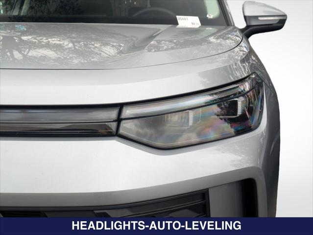 2025 Volkswagen Tiguan 2.0T SE