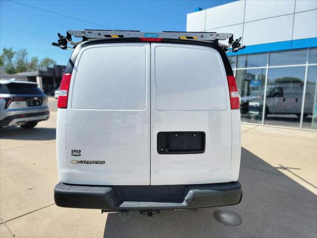 2020 Chevrolet Express Cargo Van RWD 2500 Extended Wheelbase WT