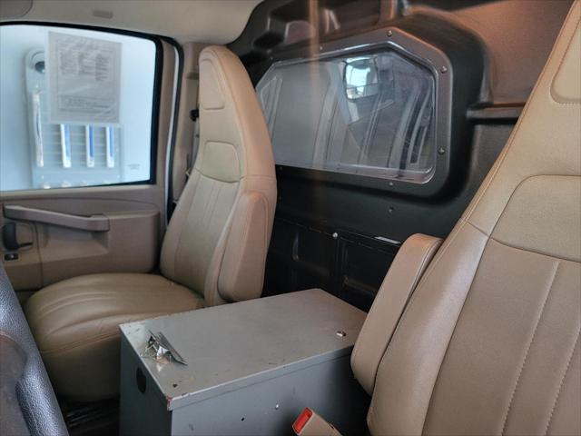 2020 Chevrolet Express Cargo Van RWD 2500 Extended Wheelbase WT