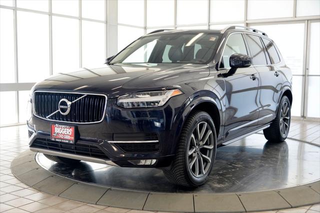 2017 Volvo XC90 T6 Momentum