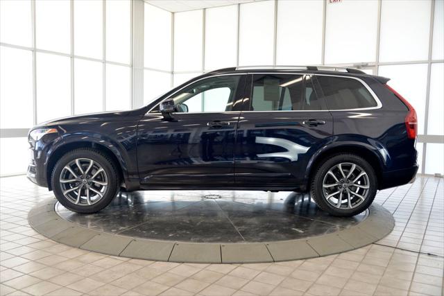 2017 Volvo XC90 T6 Momentum
