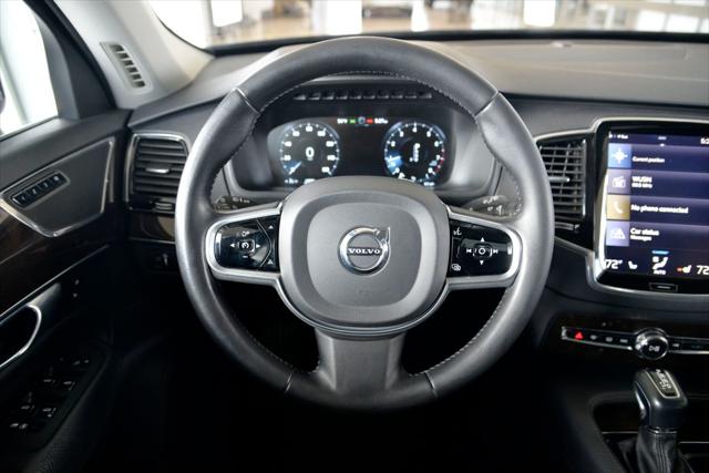 2017 Volvo XC90 T6 Momentum