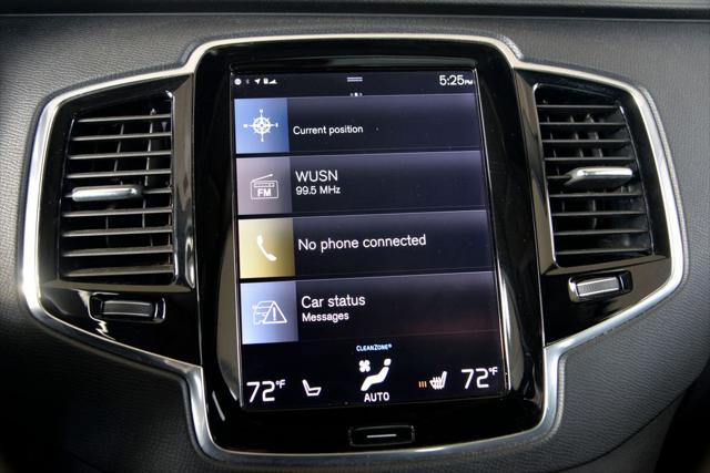 2017 Volvo XC90 T6 Momentum